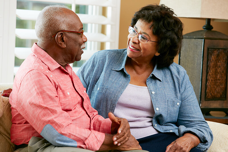 Couple retraité et actif : comment vivre à deux ?