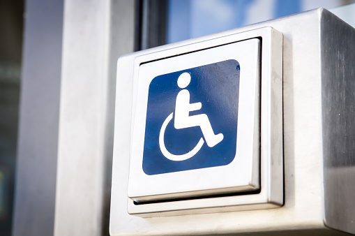 Retraite pour invalidité dans la fonction publique hospitalière : vous pouvez la demander, on peut aussi vous l’imposer