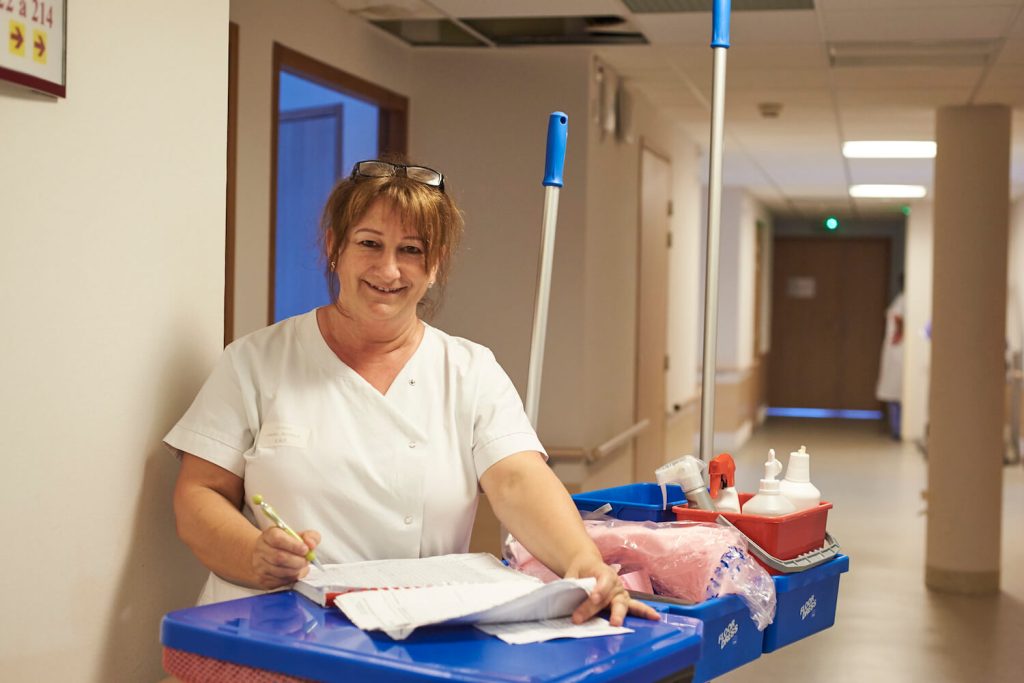Aide-soignante : salaire, grille indiciaire et évolution professionnelle à l'hôpital