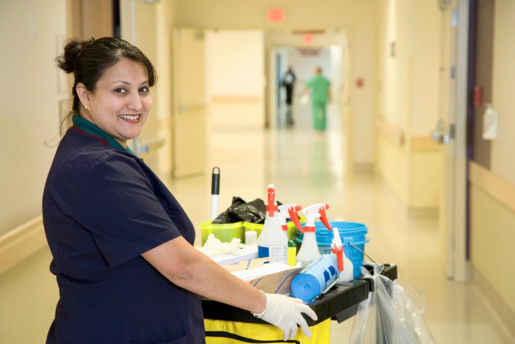 ASHQ : Evolution de carrière d’un agent de service hospitalier qualifié