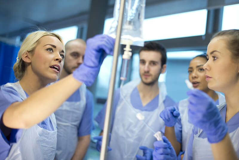Devenir formateur en IFSI (Institut de Formation en Soins Infirmiers)