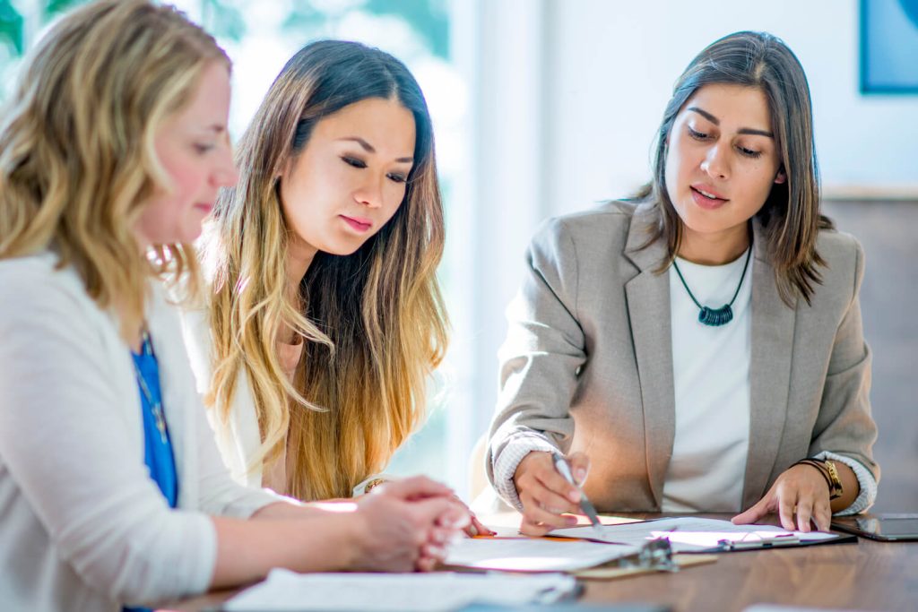 Le rôle du responsable socio-éducatif hospitalier : manager les équipes socio-éducatives ou médico-sociales