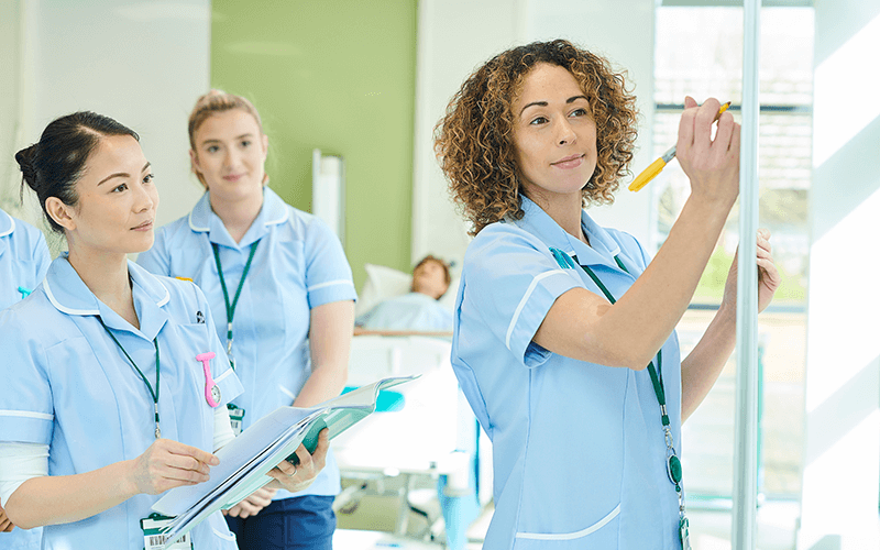 De nombreuses formations vers des spécialités  pour les infirmières en soins généraux (IDE)