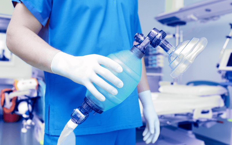 Aide-soignante, infirmière : ces professionnels de santé qui exercent en réanimation