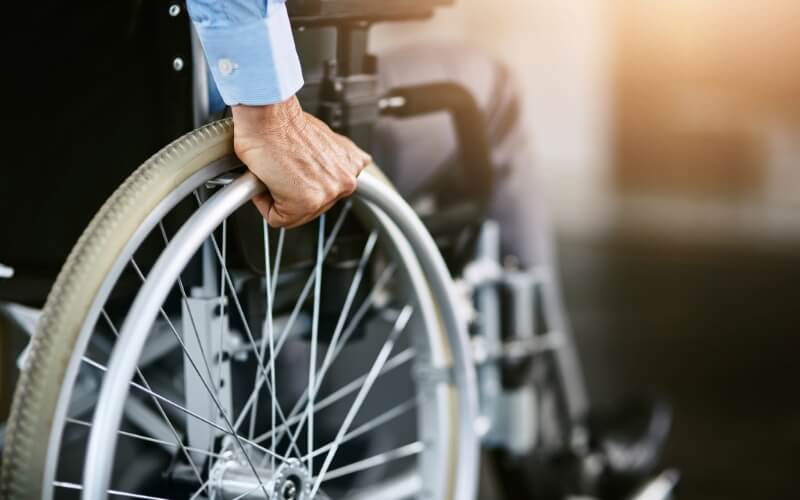 L’équipe mobile de gériatrie (EMG) : une unité pluridisciplinaire pour aider à la prise en charge des personnes âgées