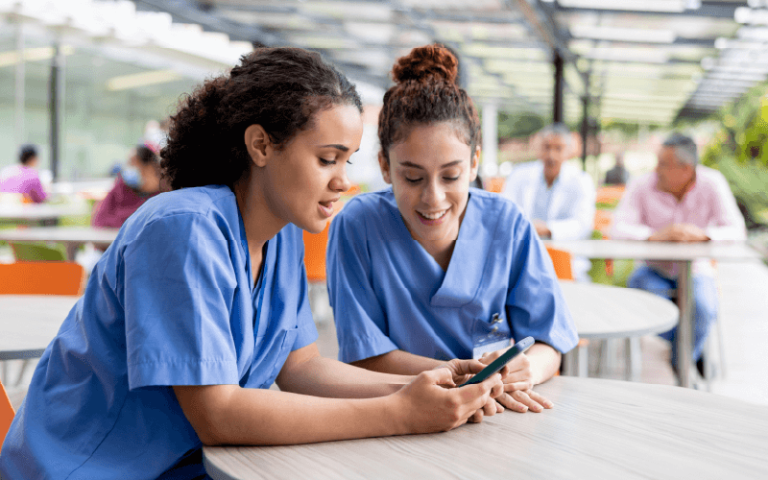 Les opportunités de carrière pour les paramédicaux dans la Fonction publique hospitalière