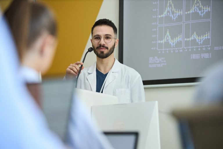 Quel est le salaire d’un PU-PH (professeur des universités-praticien hospitalier) ?